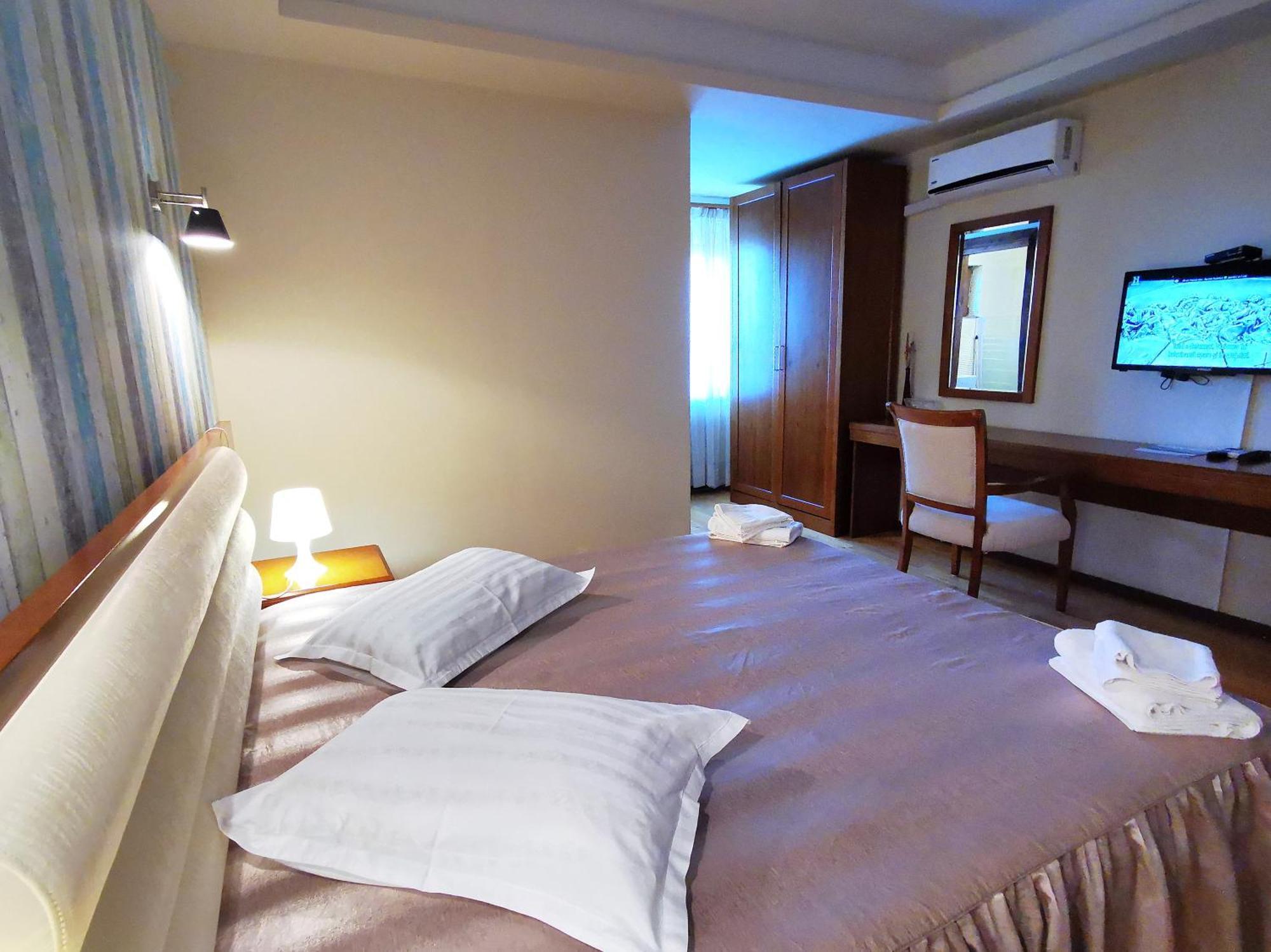 Pensiunea 4 Salcii Baltenii de Sus Room photo